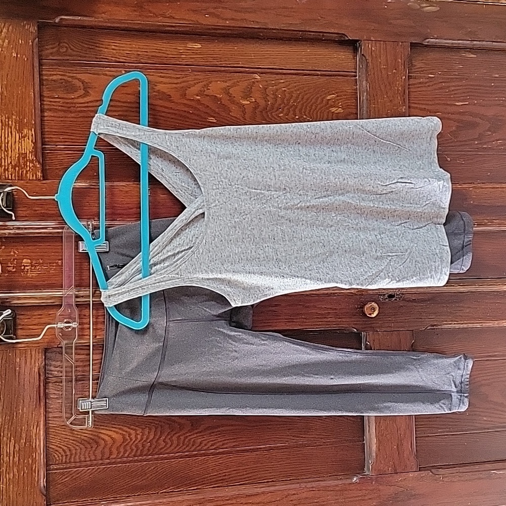 Carrie Underwood Calia Size S set